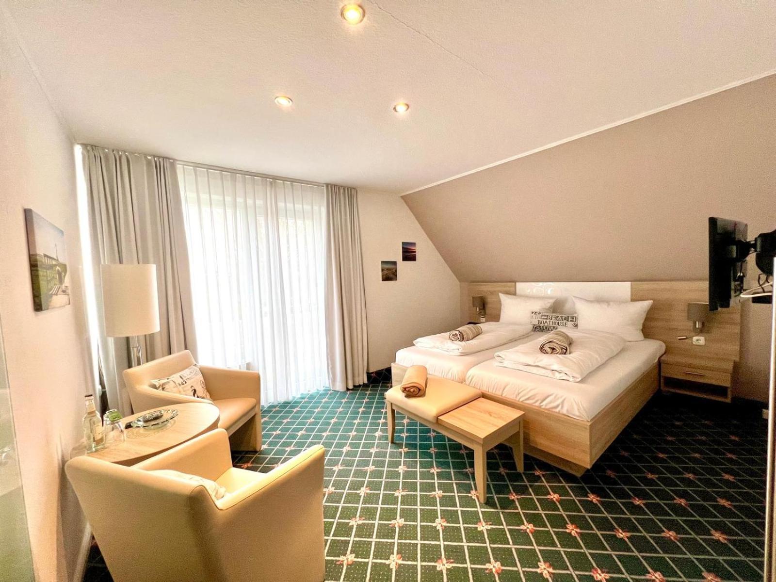 Kirchspielkrug Landhotel & Restaurant Westerhever Eksteriør bilde