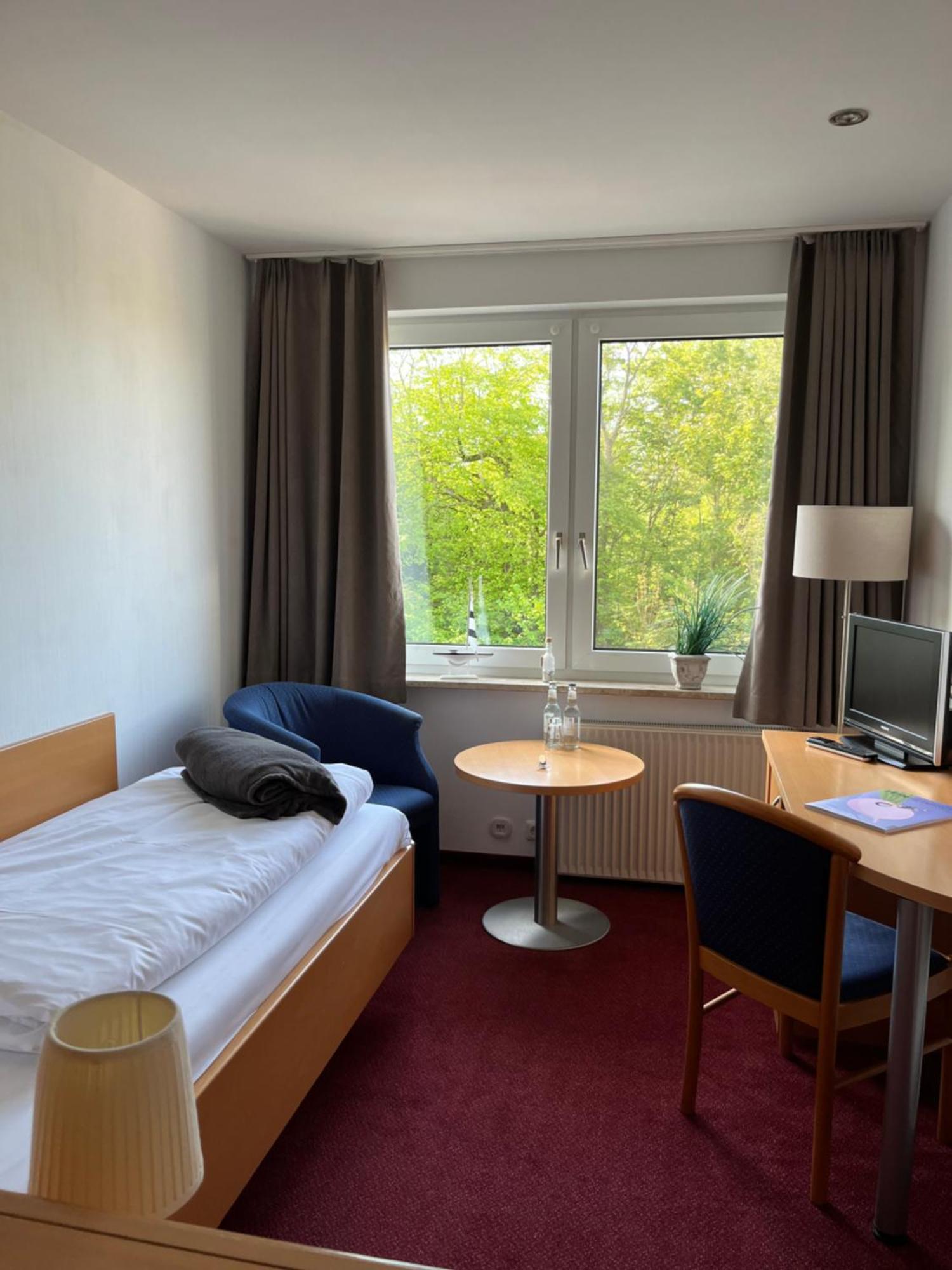 Kirchspielkrug Landhotel & Restaurant Westerhever Eksteriør bilde